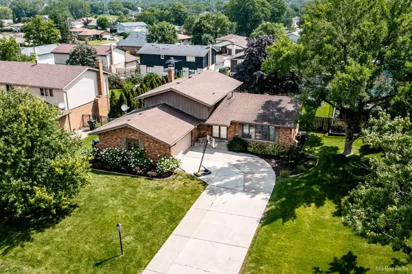 12363 Derby LN, Orland Park, IL 60467