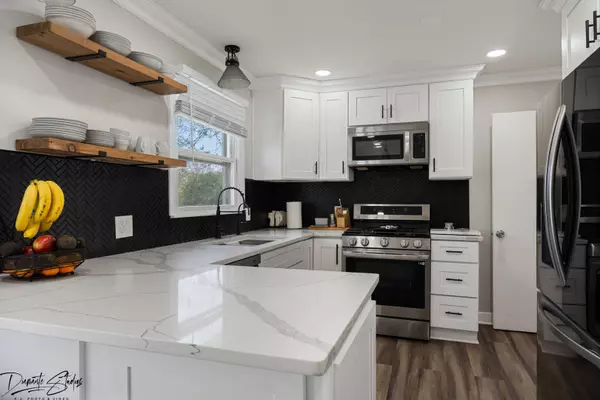 16121 S Harmony Drive, Plainfield, IL 60586