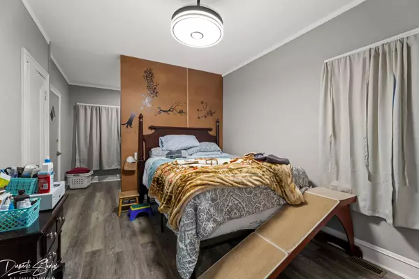 816 S 14th Avenue, Maywood, IL 60153