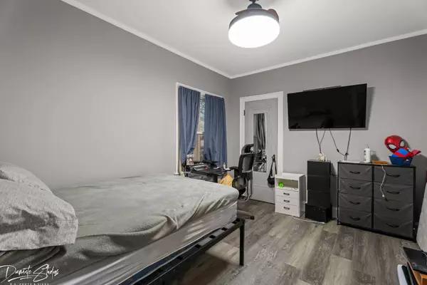 816 S 14th Avenue, Maywood, IL 60153