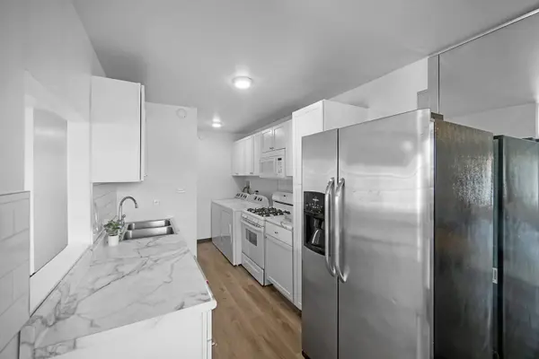 7927 164th Place #236, Tinley Park, IL 60477