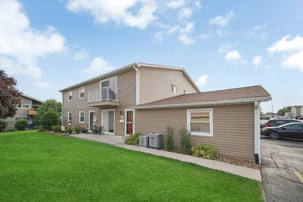 7927 164th Place #236, Tinley Park, IL 60477