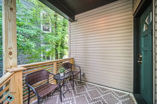 1659 N Francisco Avenue, Chicago, IL 60647