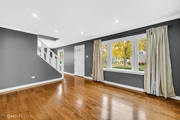 6661 Glenview Drive, Tinley Park, IL 60477