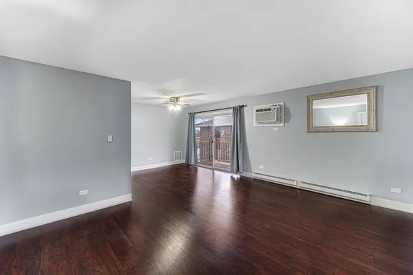 15830 Terrace DR #RO3, Oak Forest, IL 60452