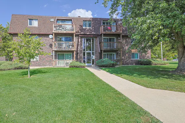 19380 Wolf RD #6, Mokena, IL 60448