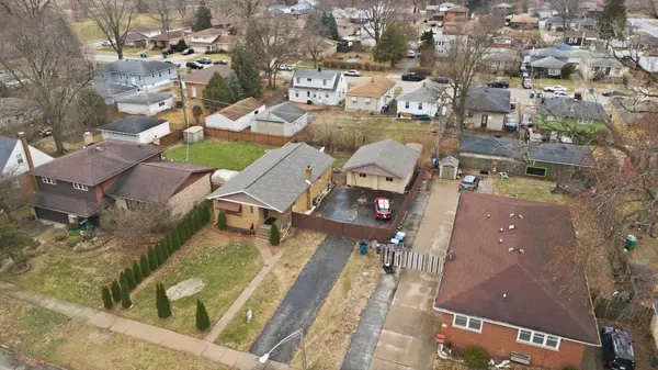 866 Greenbay AVE, Calumet City, IL 60409