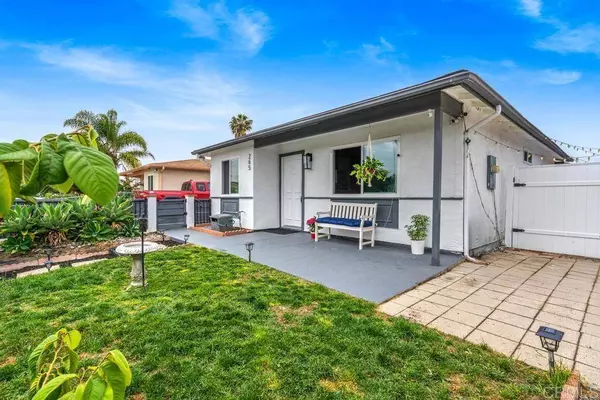 265 Asilado St, Oceanside, CA 92057