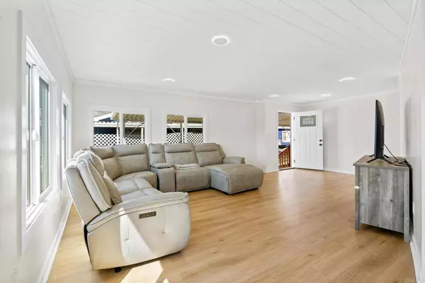 400 Greenfield Dr Spc 26 #26, El Cajon, CA 92021