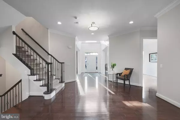 2719 SNOWBERRY CT, Vienna, VA 22181