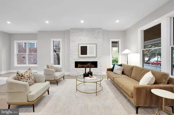 3740 KANAWHA ST NW, Washington, DC 20015