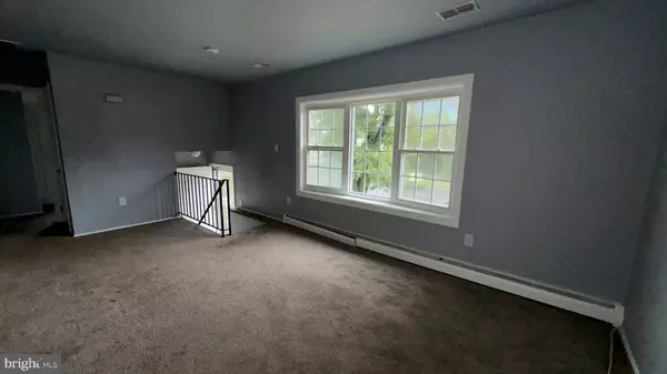 15404 MICHIGAN RD, Woodbridge, VA 22191