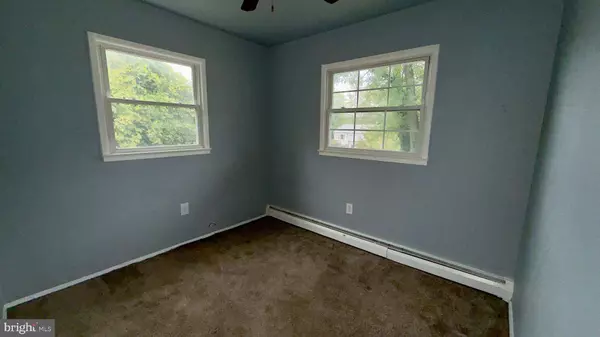 15404 MICHIGAN RD, Woodbridge, VA 22191