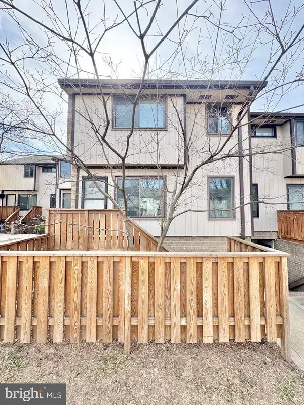 1685 WESTWIND WAY #181, Mclean, VA 22102