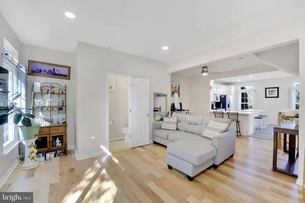 2981 HUNTINGTON GROVE SQ, Alexandria, VA 22306