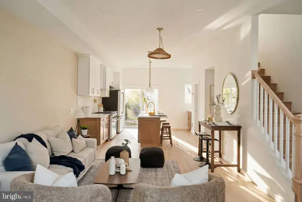 1827 VERMONT AVE NW, Washington, DC 20001