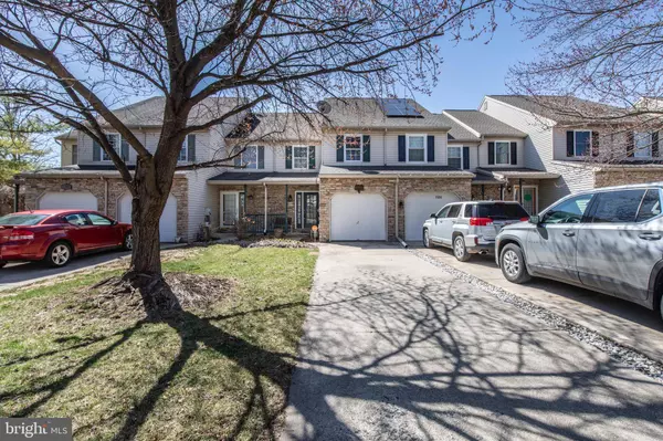 1588 PINEWIND DR, Alburtis, PA 18011