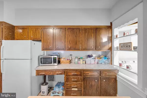 132 S 4TH ST, Perkasie, PA 18944