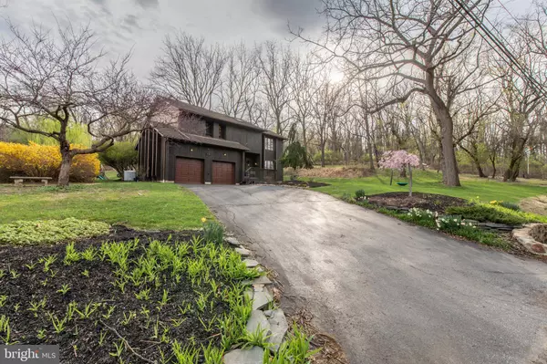 1338 SANTEE MILL RD, Bethlehem, PA 18017