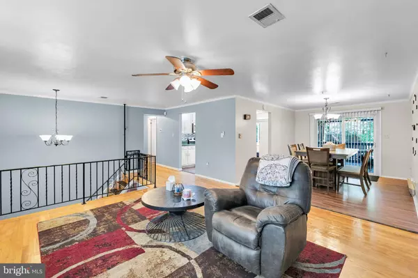 1120 BRYANT ST, Allentown, PA 18104