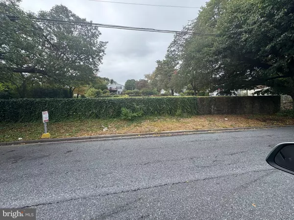 114 S SAINT ELMO ST, Allentown, PA 18104