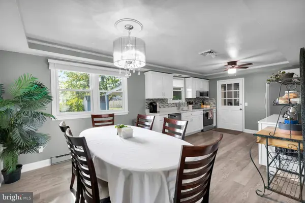 225 S RIDGE RD, Perkasie, PA 18944