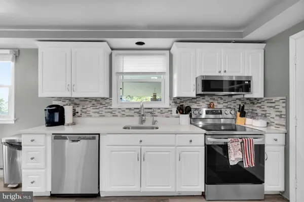 225 S RIDGE RD, Perkasie, PA 18944