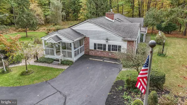 2265 MILL HILL RD, Quakertown, PA 18951