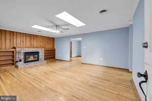 2265 MILL HILL RD, Quakertown, PA 18951