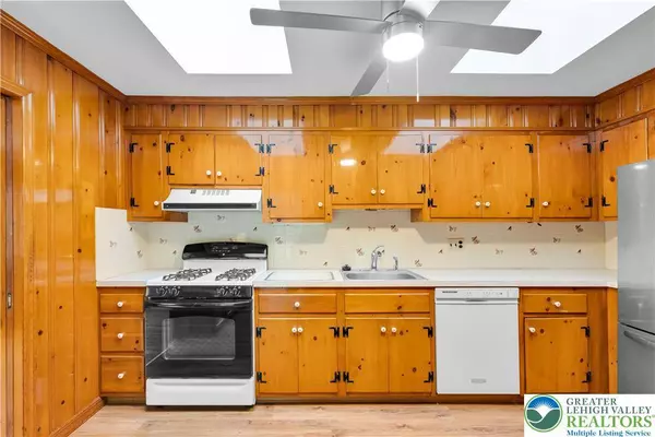 2265 Mill Hill RD, Milford Twp, PA 18951