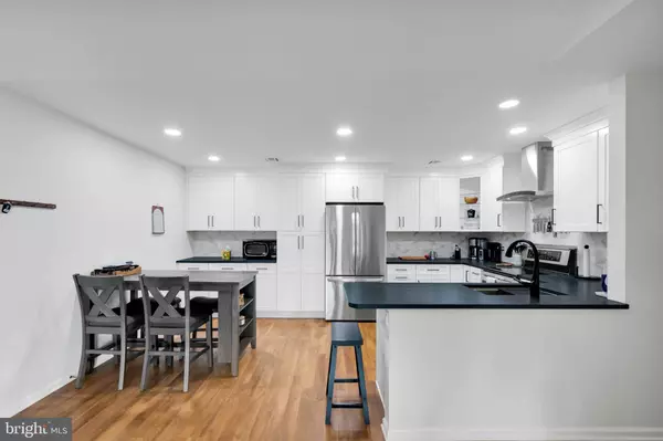 4948 CHERYL DR, Bethlehem, PA 18017