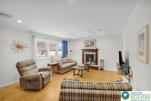 2512 W Highland ST, Allentown City, PA 18104