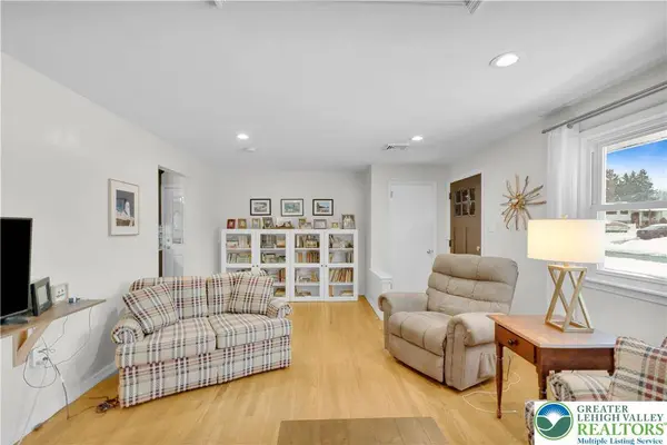 2512 W Highland ST, Allentown City, PA 18104