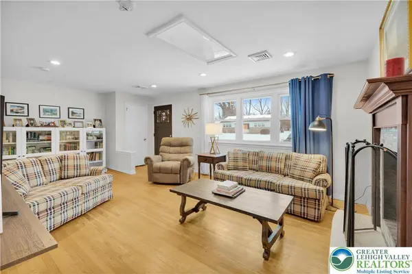2512 W Highland ST, Allentown City, PA 18104