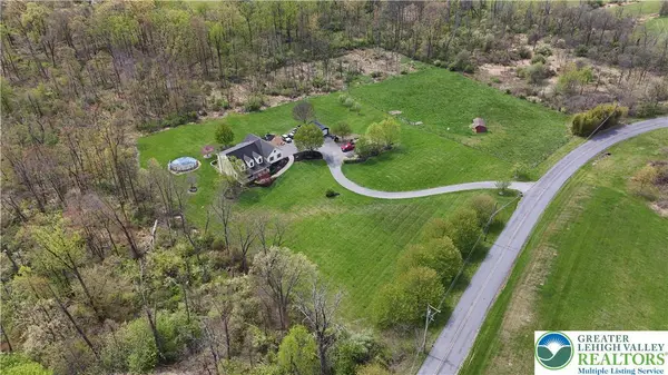 725 Buttermilk RD, Williams Twp, PA 18055