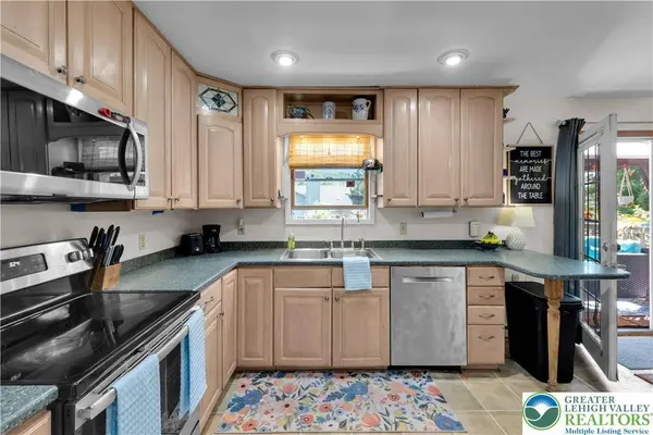 1244 Taft AVE, Salisbury Twp, PA 18103