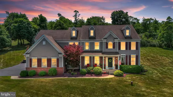 2760 VALLEY VIEW RD, Hellertown, PA 18055
