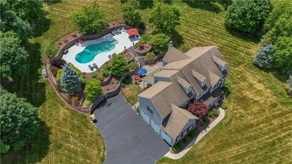 2760 Valley View RD, Hellertown Boro, PA 18055