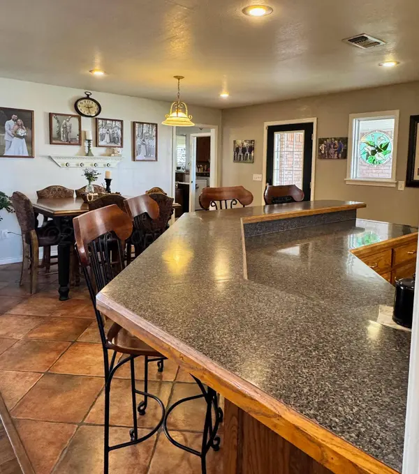 200 Hunters TRL, Bushland, TX 79012