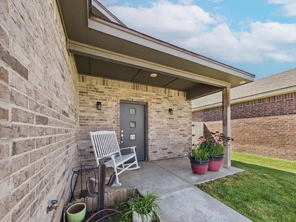 34 Faith Step LN, Canyon, TX 79015