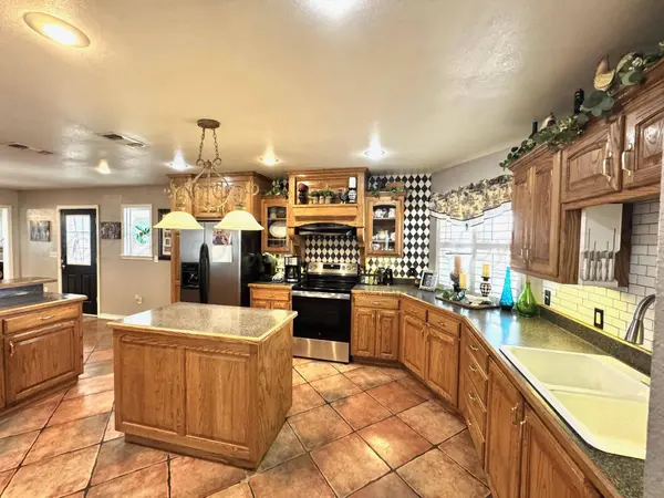 200 HUNTER, Bushland, TX 79124
