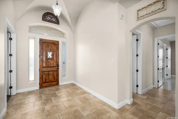 1208 Decanter Dr., New Braunfels, TX 78132-2679