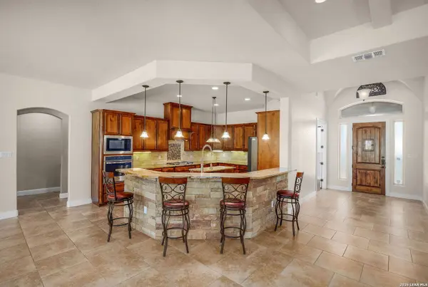 1208 Decanter Dr., New Braunfels, TX 78132-2679