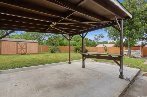 206 BLOOMFIELD DR, San Antonio, TX 78228