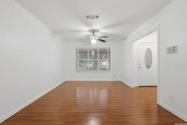 206 BLOOMFIELD DR, San Antonio, TX 78228