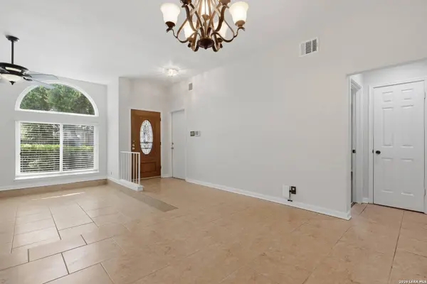 239 BURLINGTON DR, San Antonio, TX 78245
