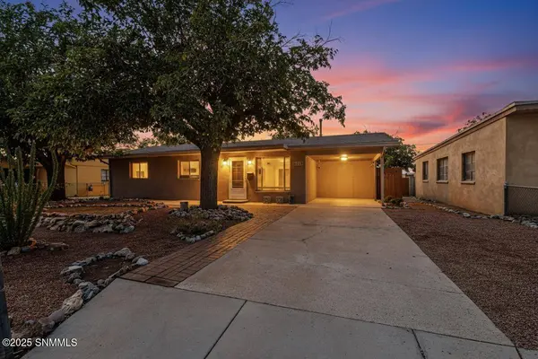 1408 Lees DR, Las Cruces, NM 88001