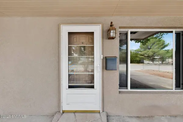 1408 Lees DR, Las Cruces, NM 88001