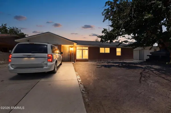 1135 Larry DR