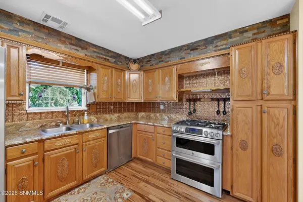 1915 Myrtle AVE, Las Cruces, NM 88001